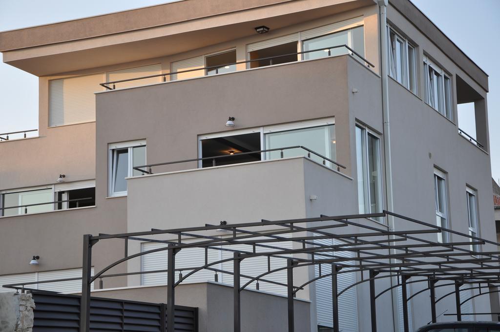 Apartments Prestige Petrcane Exteriér fotografie