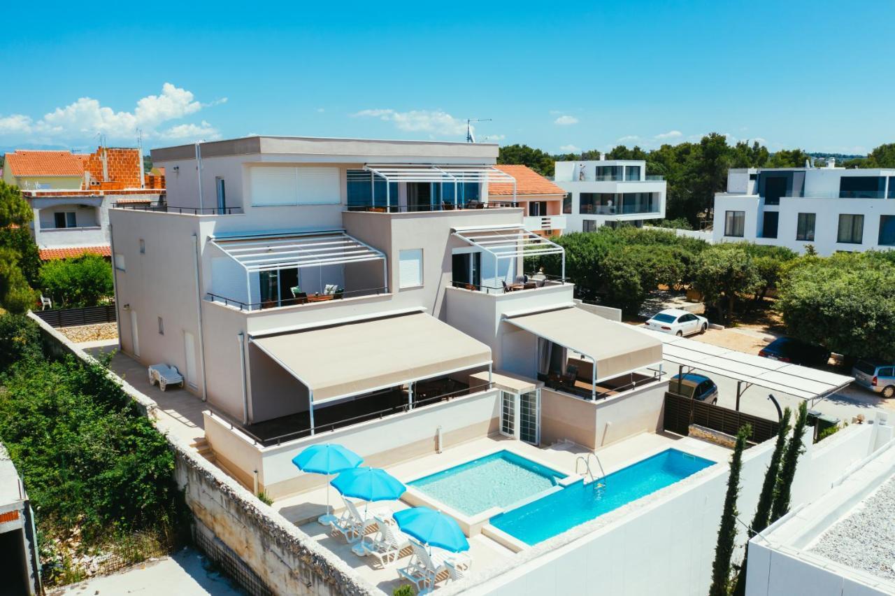 Apartments Prestige Petrcane Exteriér fotografie
